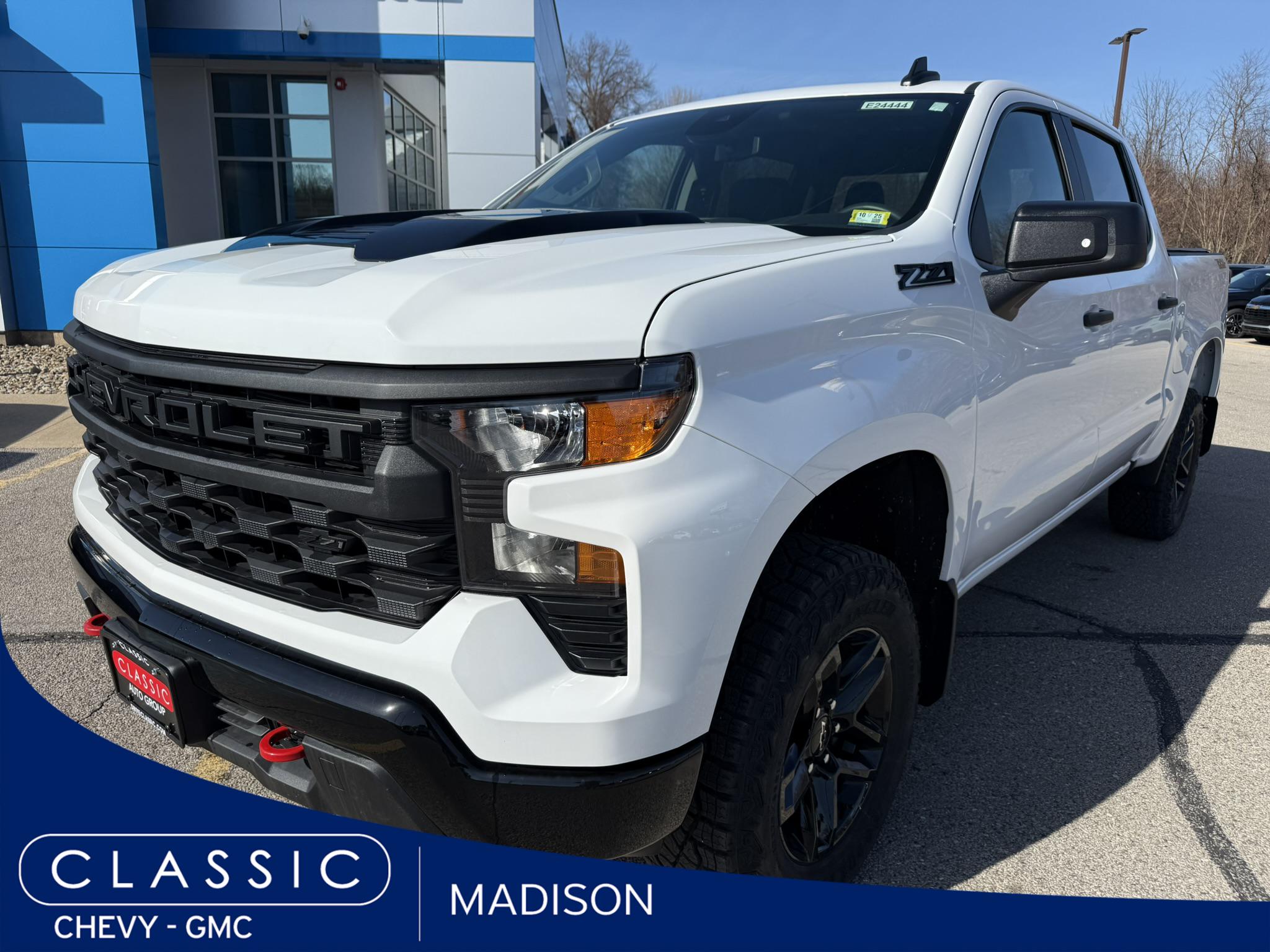2024 Chevrolet Silverado 1500 4WD Crew Cab Short Bed Custom Trail Boss