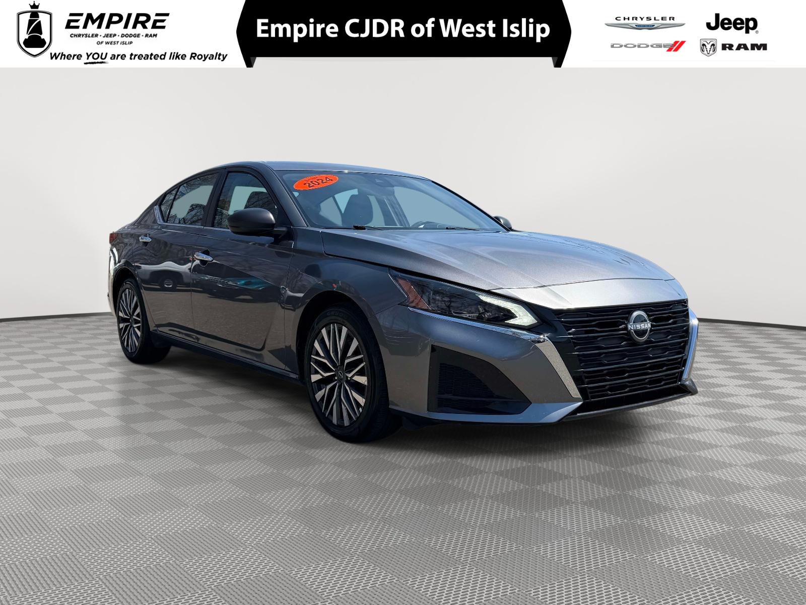 2024 Nissan Altima SV FWD for sale in West Islip, NY