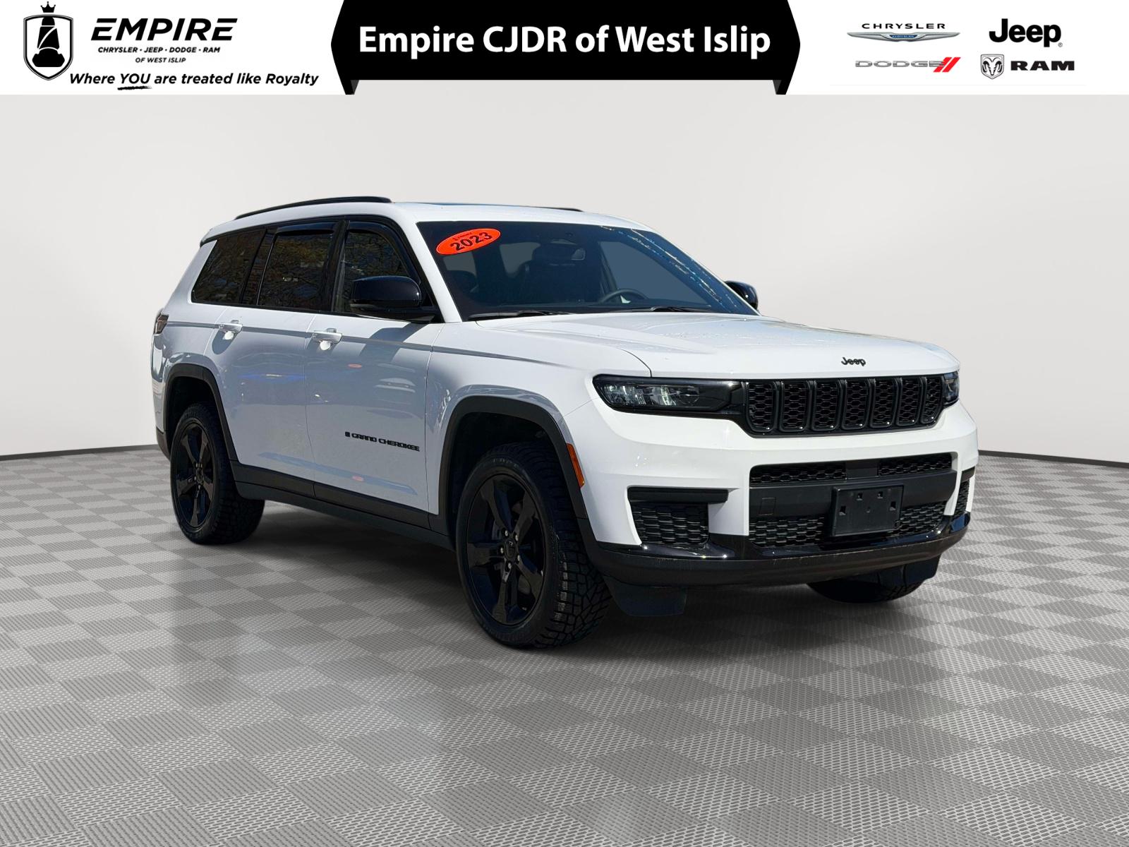 2023 Jeep Grand Cherokee L Altitude 4x4 for sale in West Islip, NY