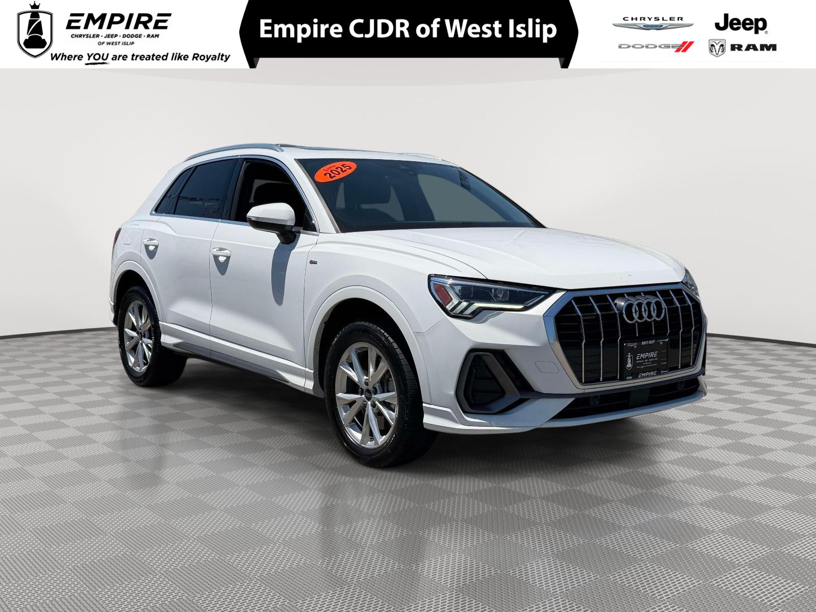 2025 Audi Q3 Premium 45 TFSI S line quattro Tiptronic for sale in West Islip, NY