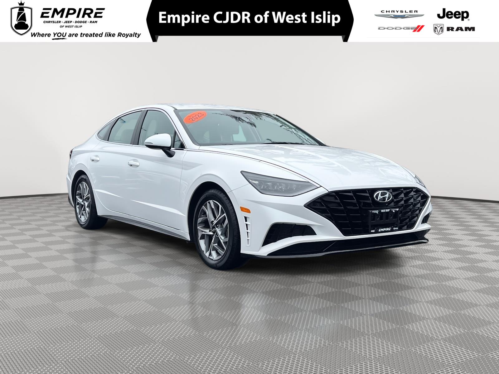 2023 Hyundai Sonata SEL for sale in West Islip, NY