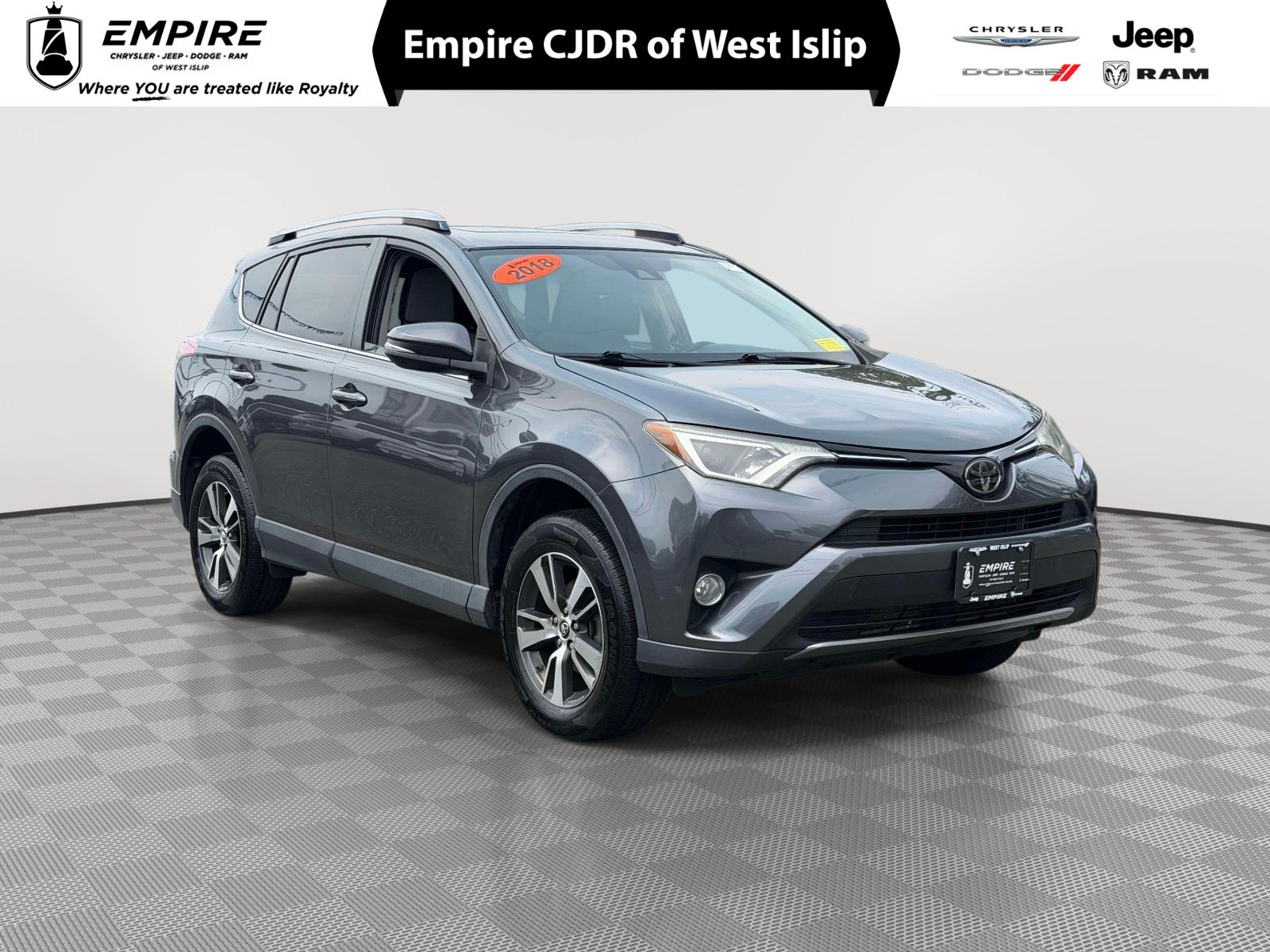 2018 Toyota RAV4 XLE for sale in West Islip, NY