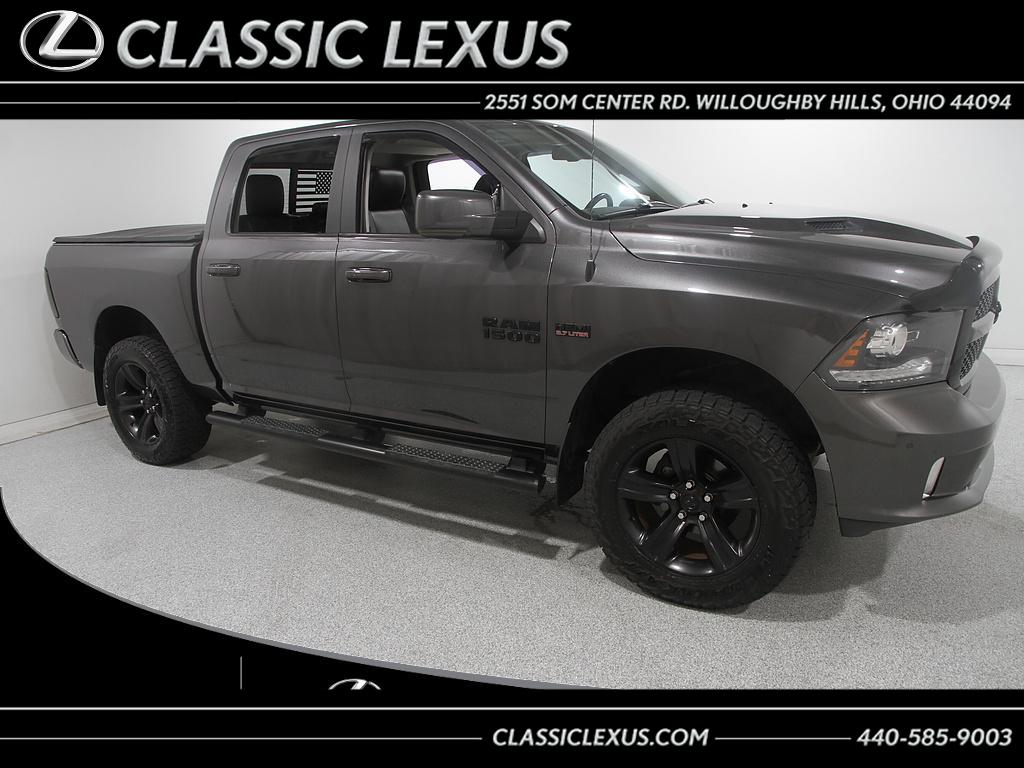 2017 Ram 1500 Night Crew Cab 4x4 57 Box for sale in Willoughby Hills, OH