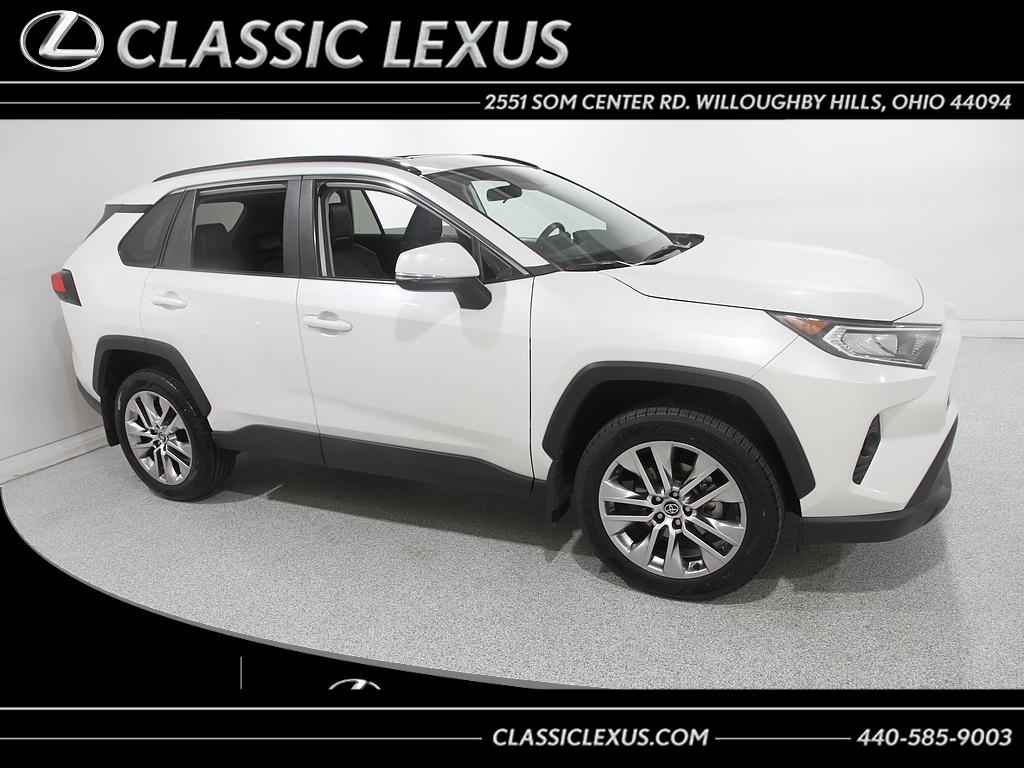 2021 Toyota RAV4 XLE Premium for sale in Willoughby Hills, OH